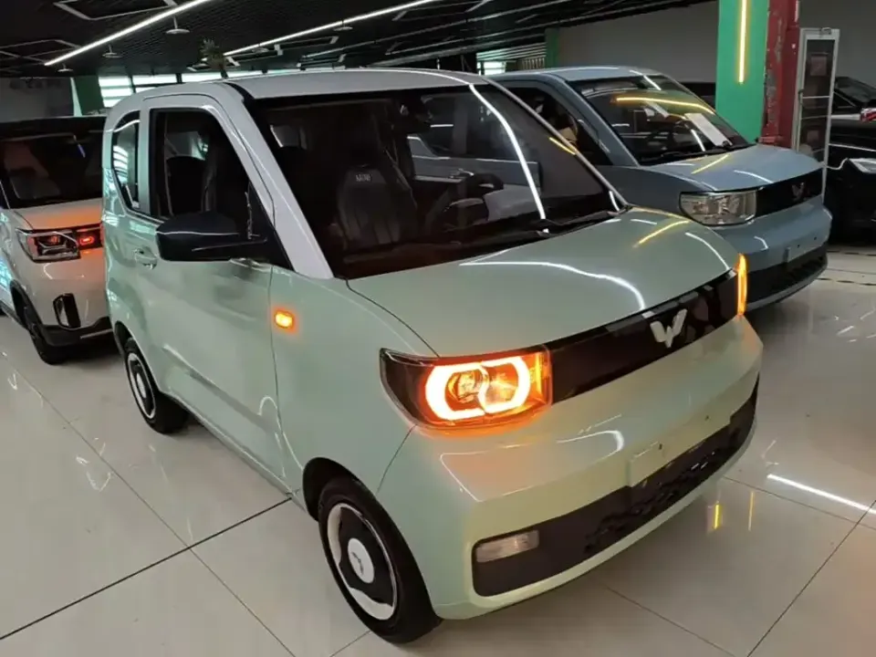 Wuling MINIEV