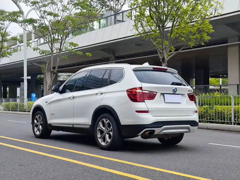 BMW X3 (Import)