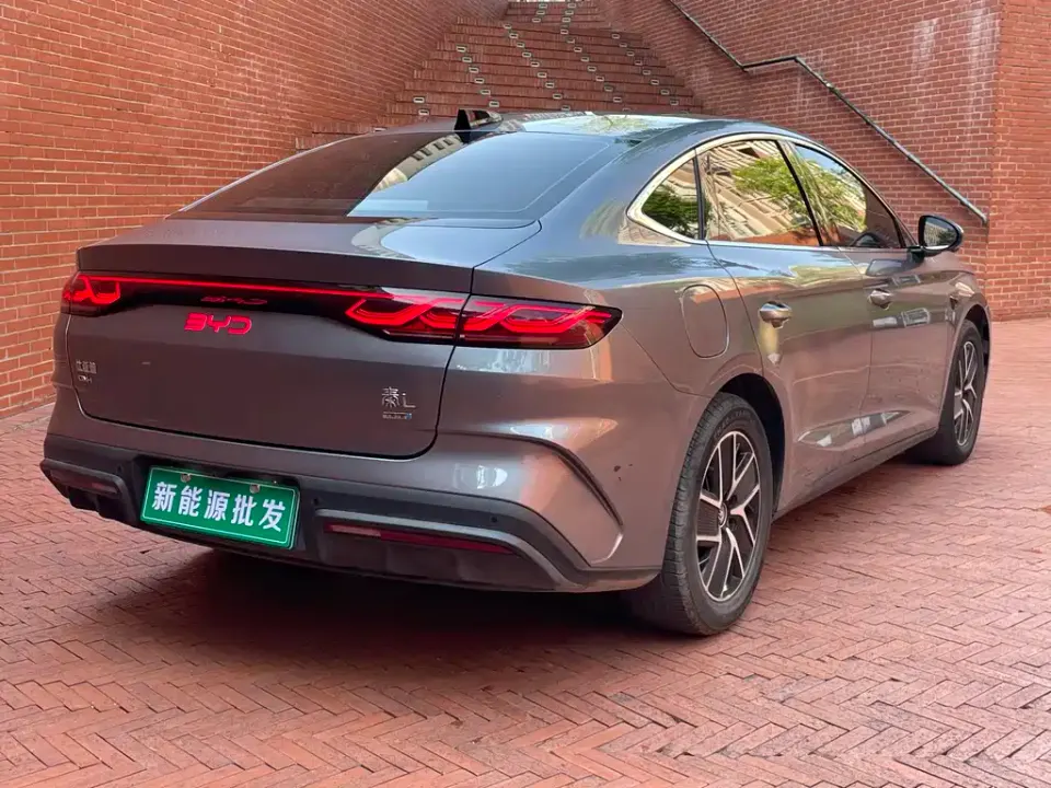 BYD Qin L