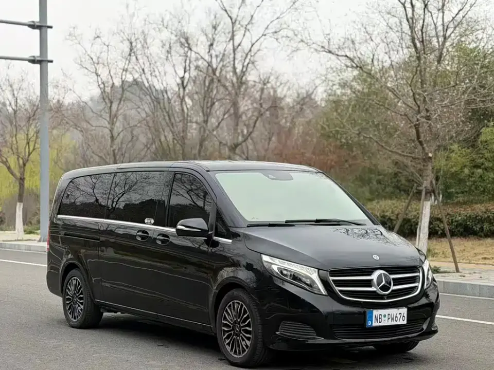 Mercedes-Benz V-Class