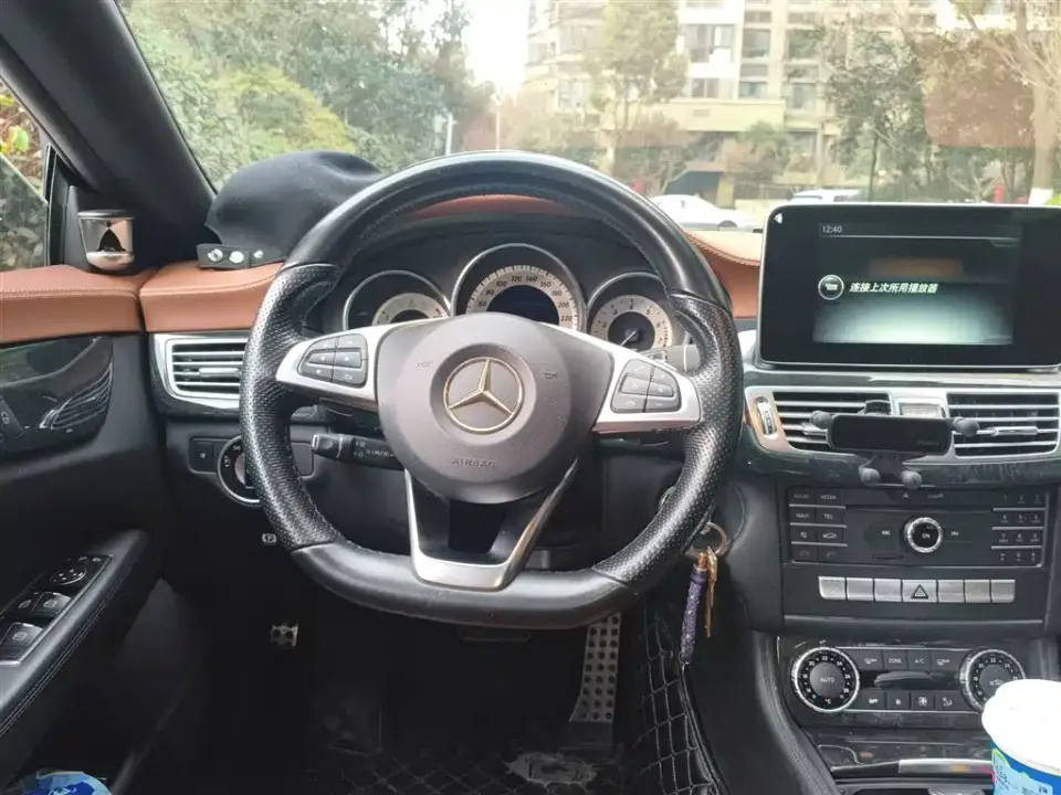 Mercedes-Benz CLS