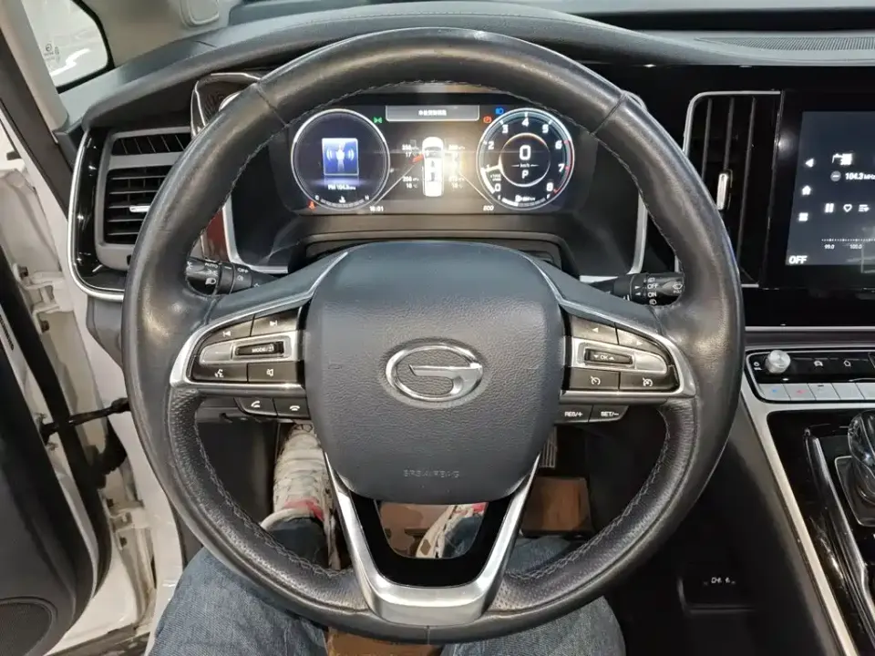 GAC Trumpchi M8