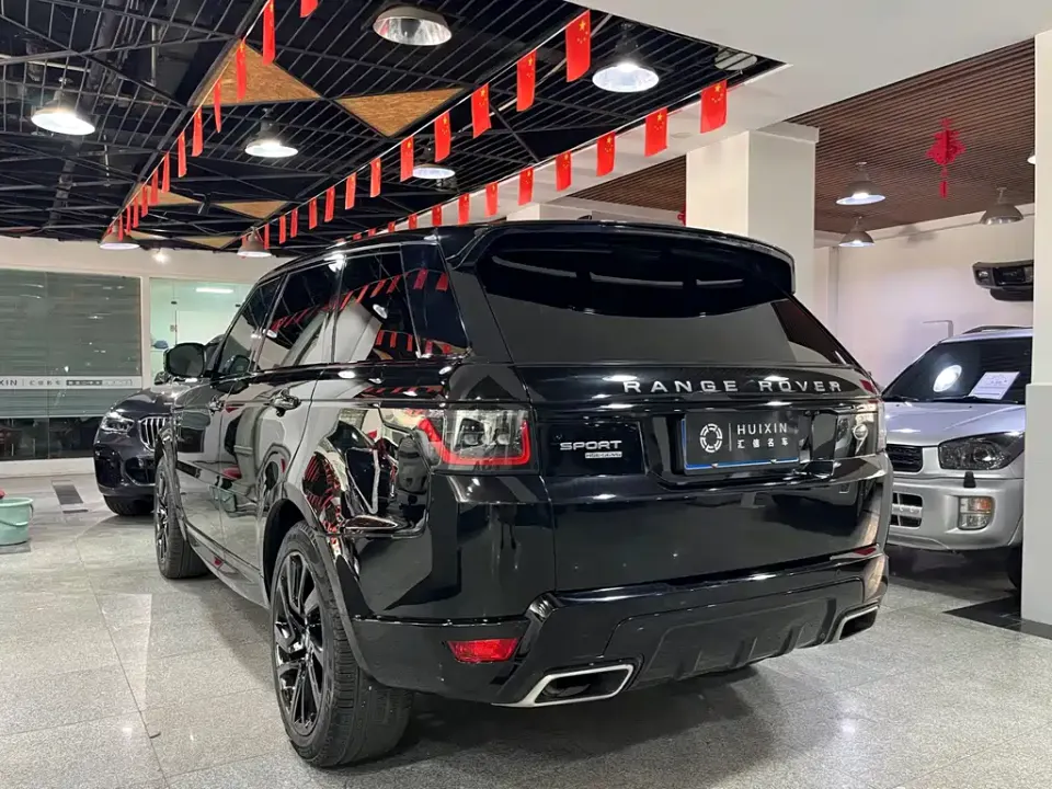 Land Rover Sport