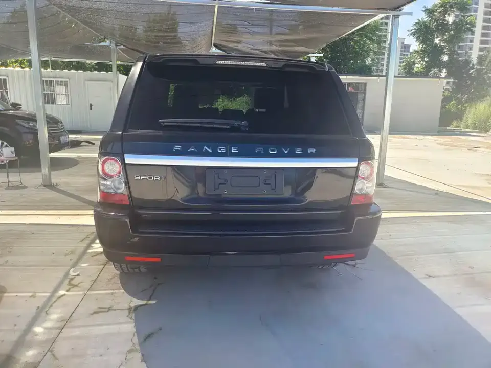 Land Rover Sport