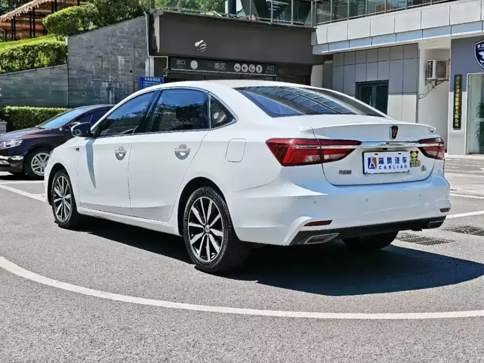 Roewe i6 Classic