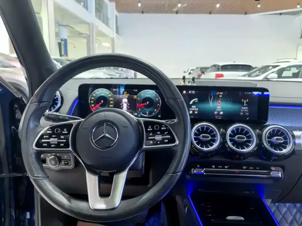 Mercedes-Benz GLB