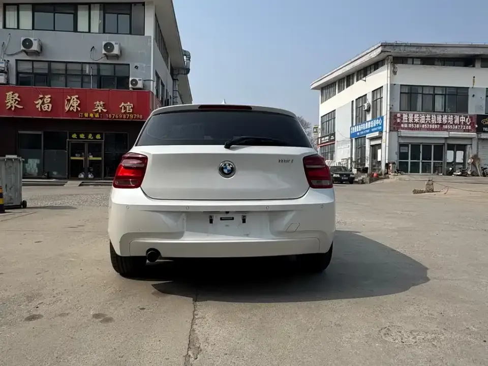 BMW 1 Series (Import)