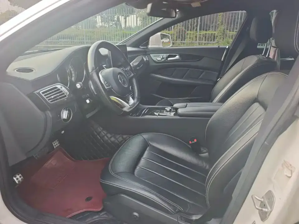 Mercedes-Benz CLS