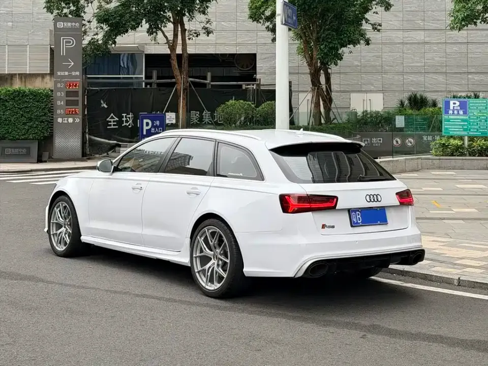 Audi RS 6