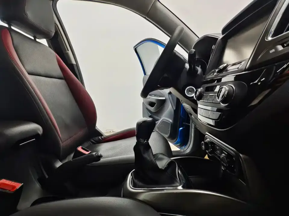 Changan CS15