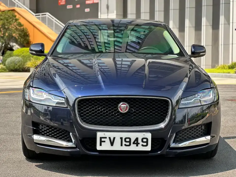 Jaguar XFL