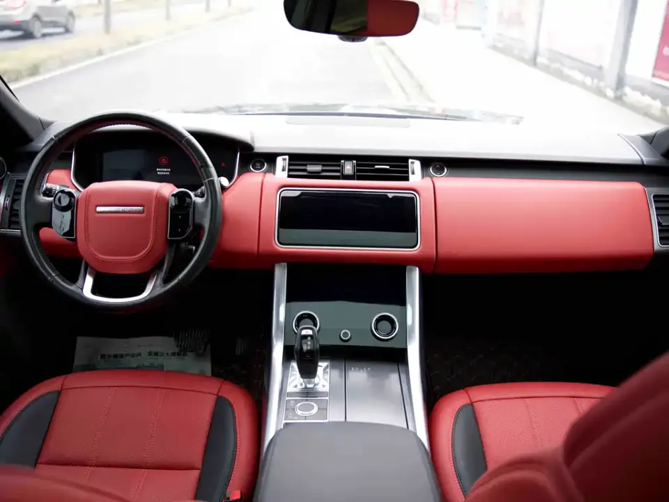 Land Rover Sport