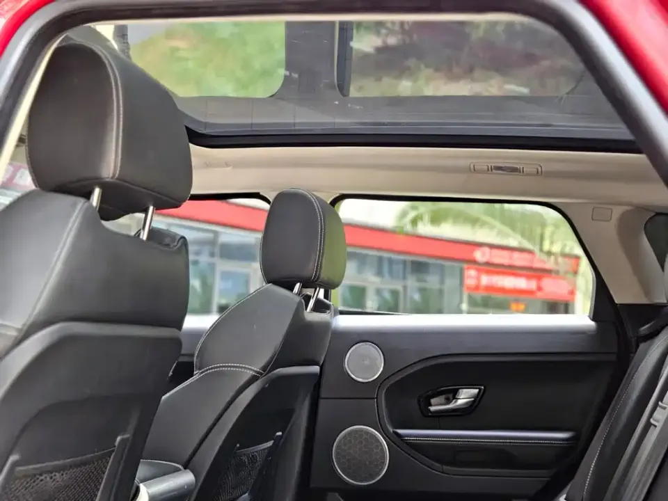 Land Rover Evoque (Import)