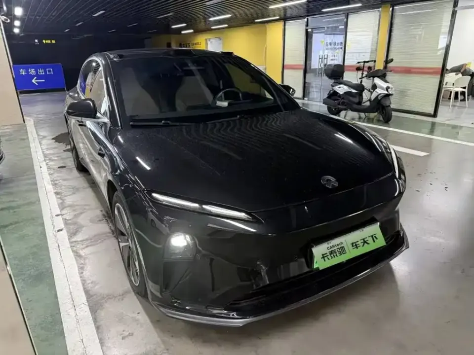 Nio ET5T