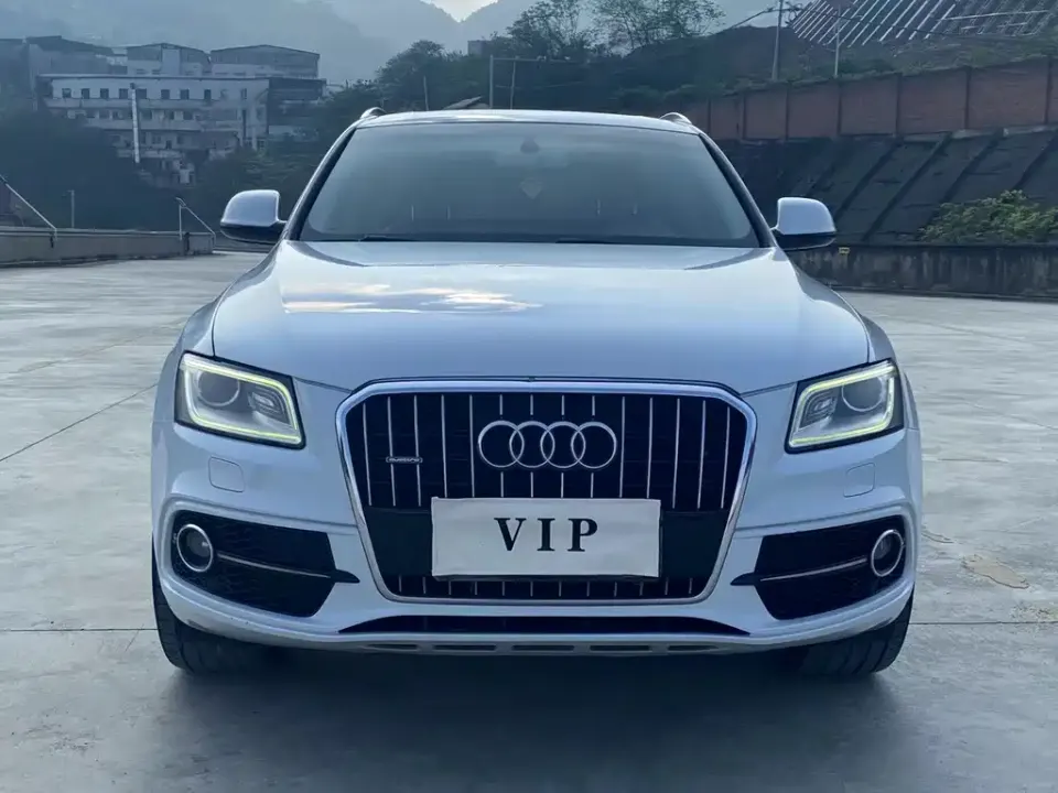 Audi Q5 (Import)