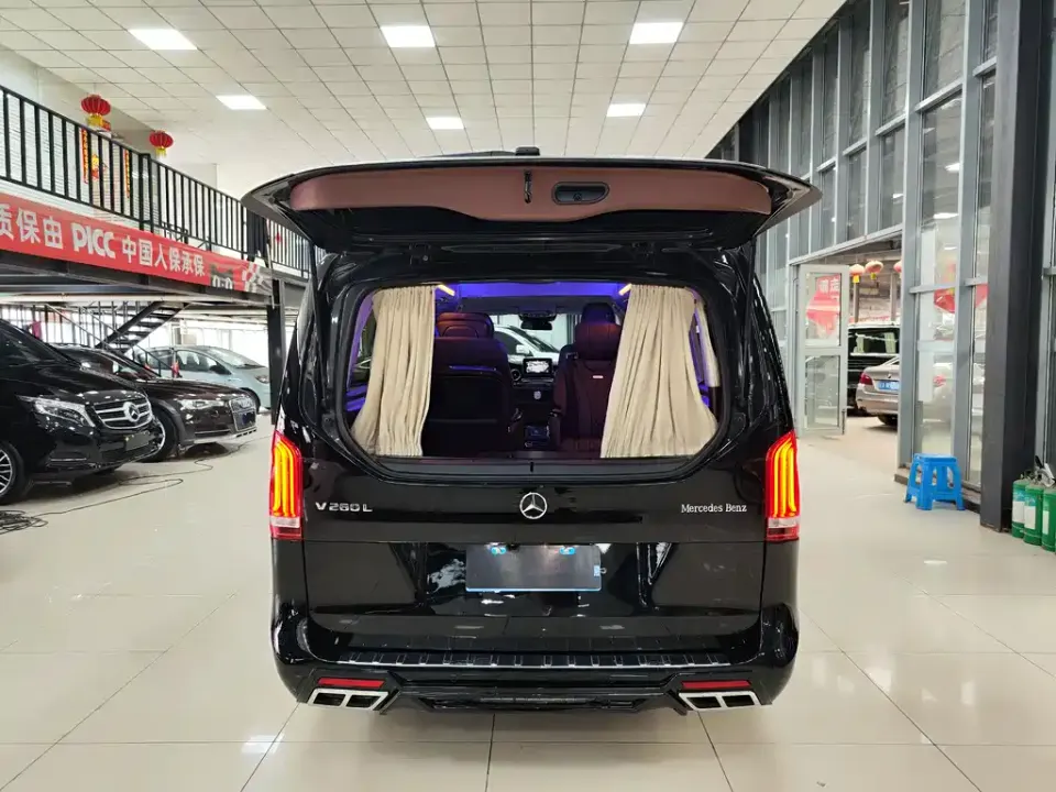 Mercedes-Benz V-Class