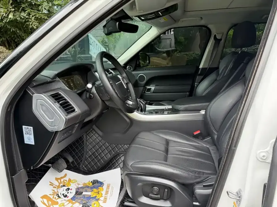 Land Rover Sport