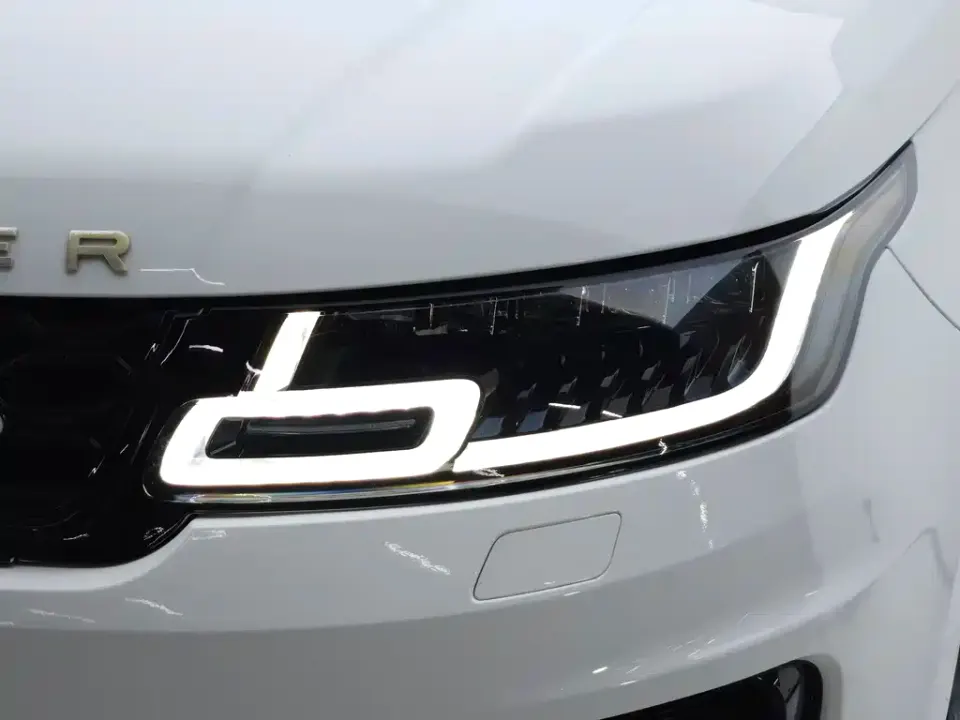 Land Rover Sport