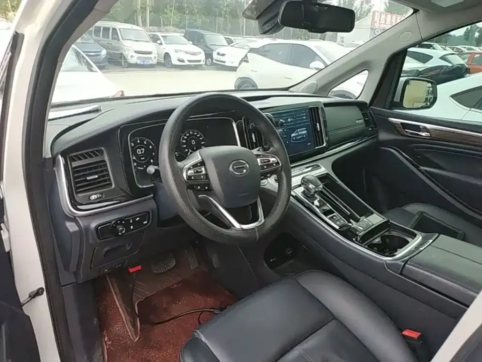 GAC Trumpchi M8