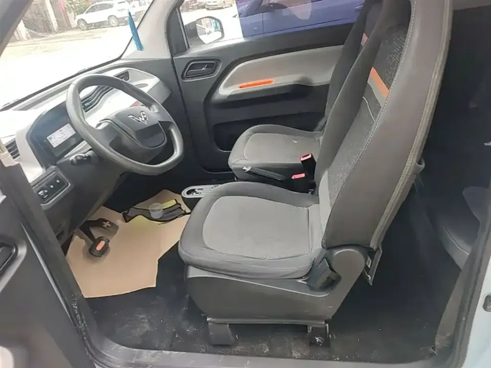 Wuling MINIEV