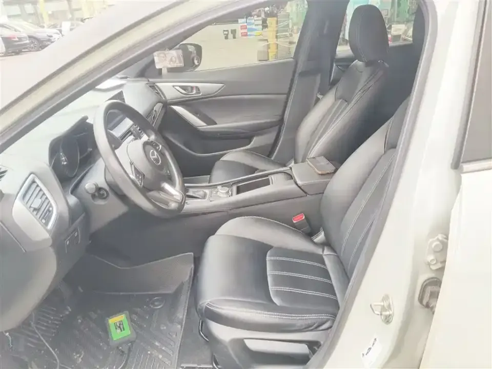 Mazda CX-4