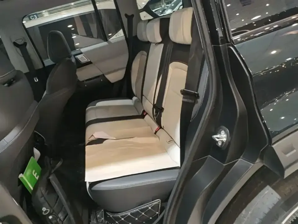 iCAR iCAR 03