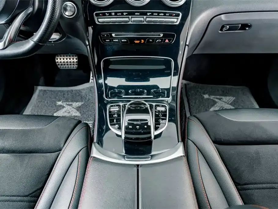 Mercedes-Benz GLC AMG