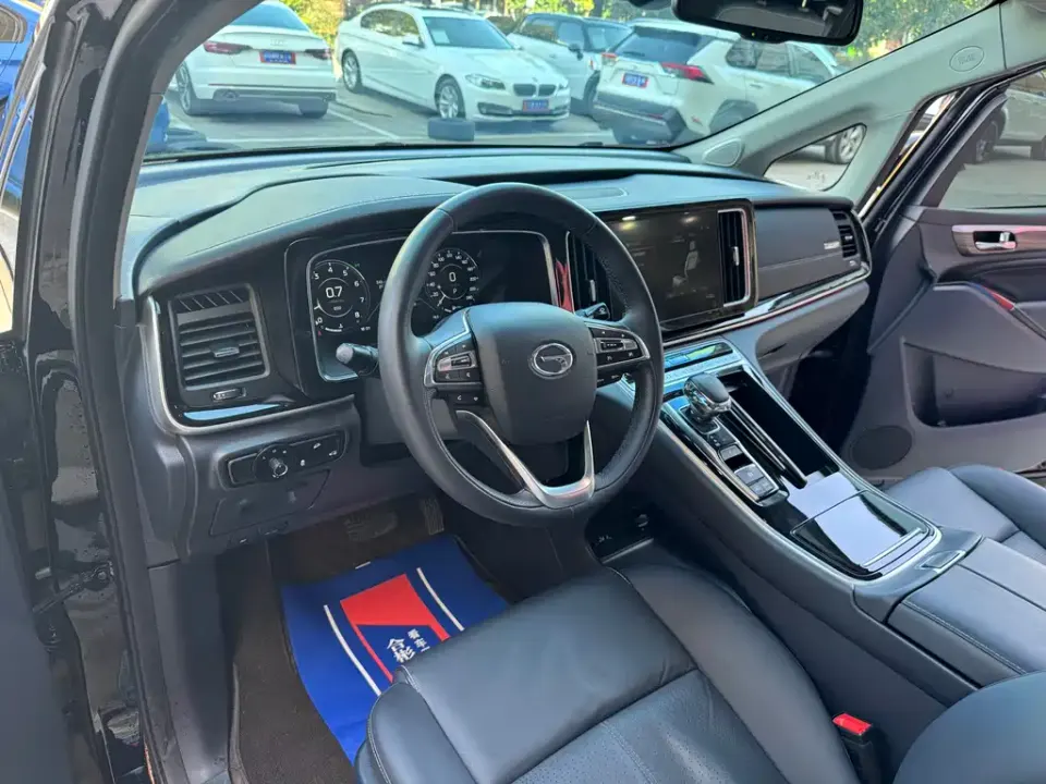 GAC Trumpchi M8
