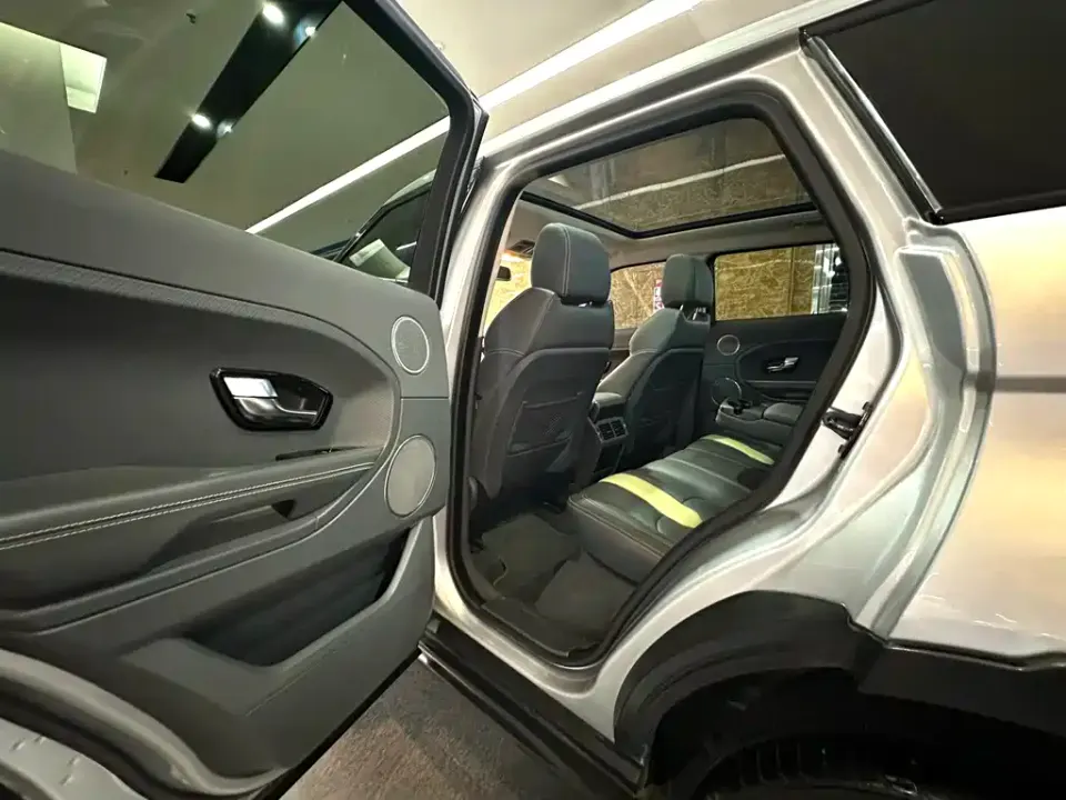 Land Rover Evoque (Import)