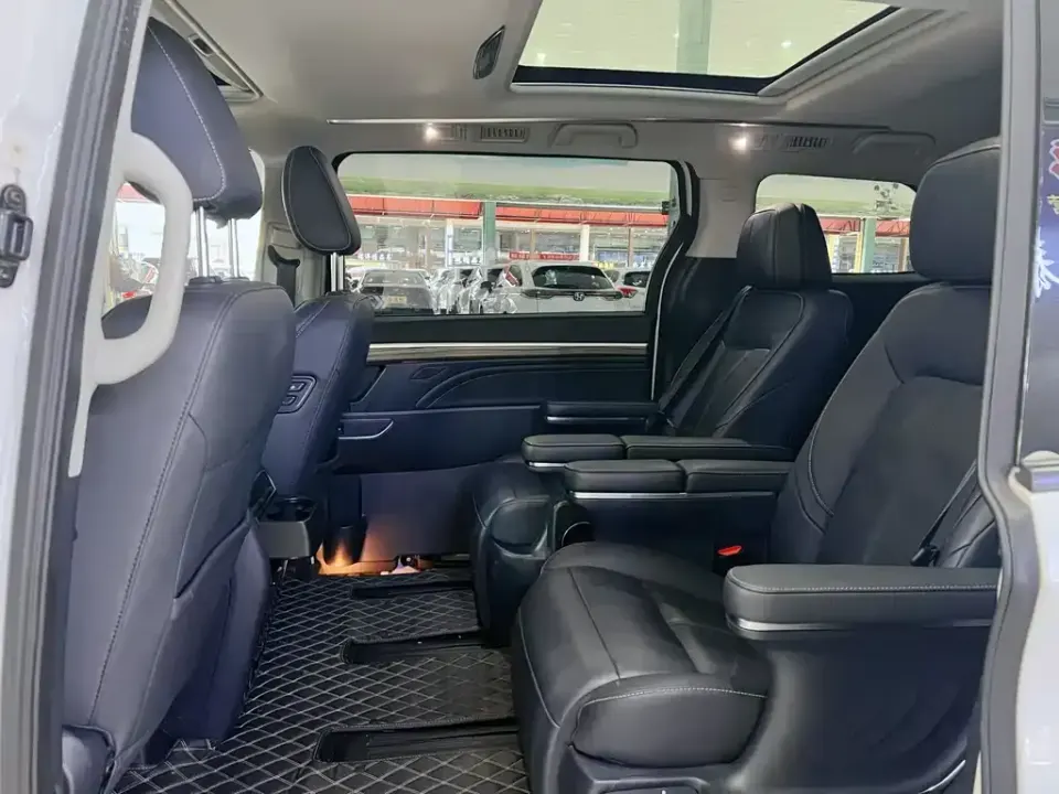 GAC Trumpchi M8