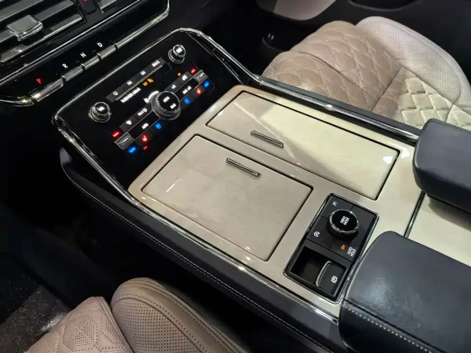 Lincoln Navigator One