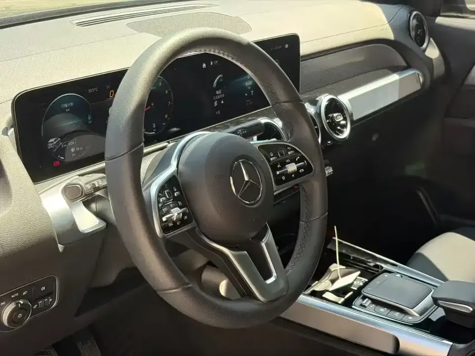 Mercedes-Benz GLB