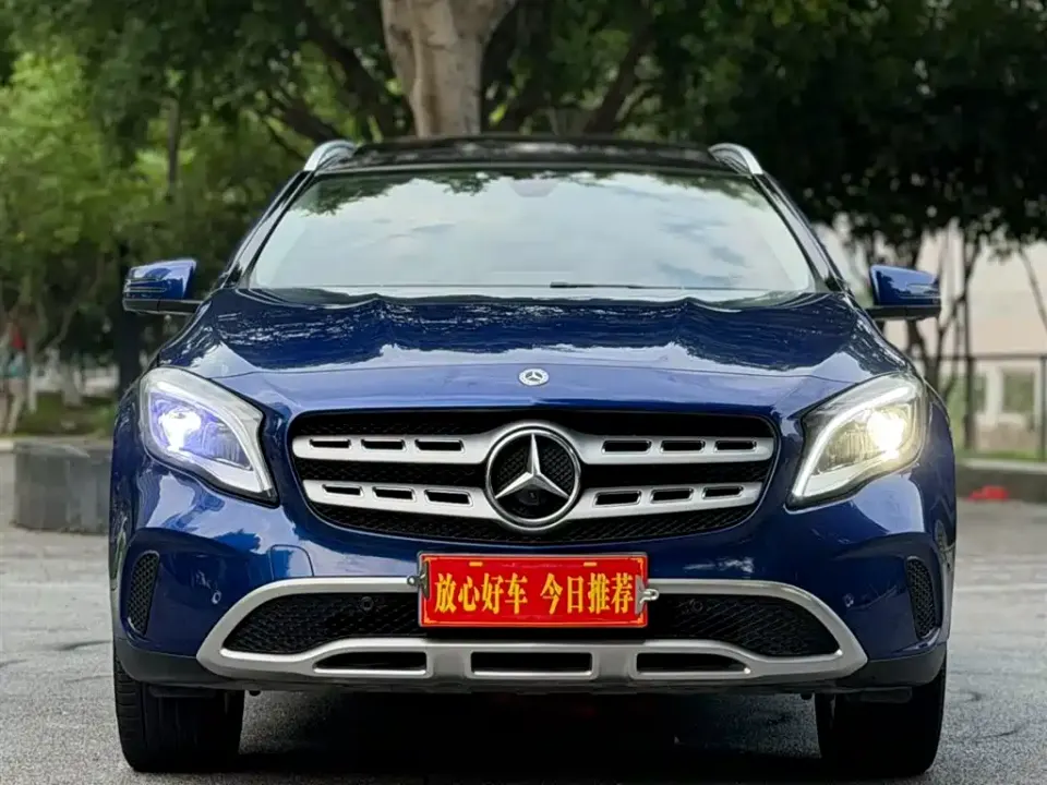 Mercedes-Benz GLA