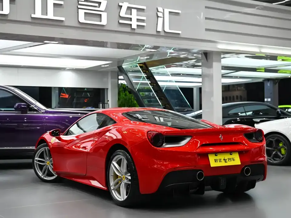 Ferrari 488