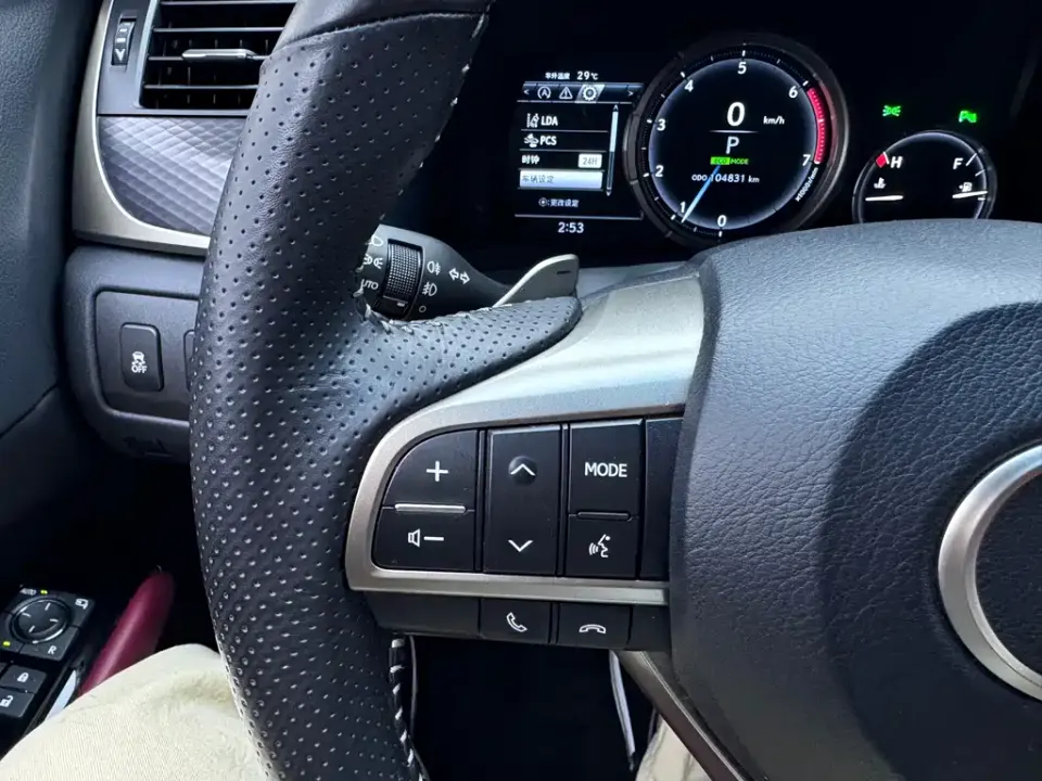 Lexus GS