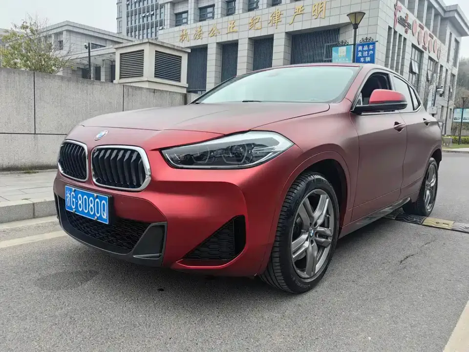 BMW X2