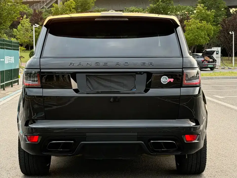 Land Rover Sport