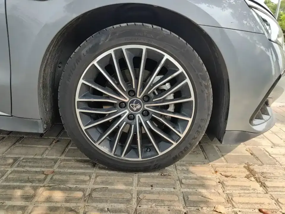 BYD Han