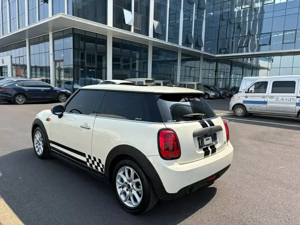 MINI Mini