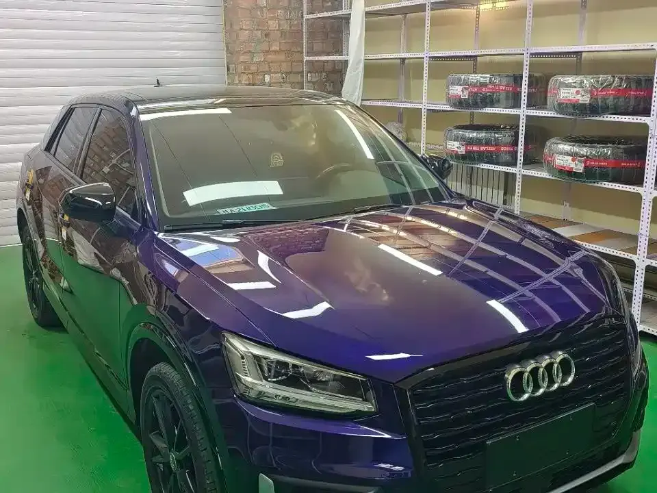Audi Q2L
