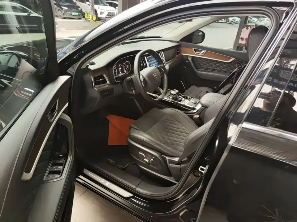 Hongqi Hongqi HS7