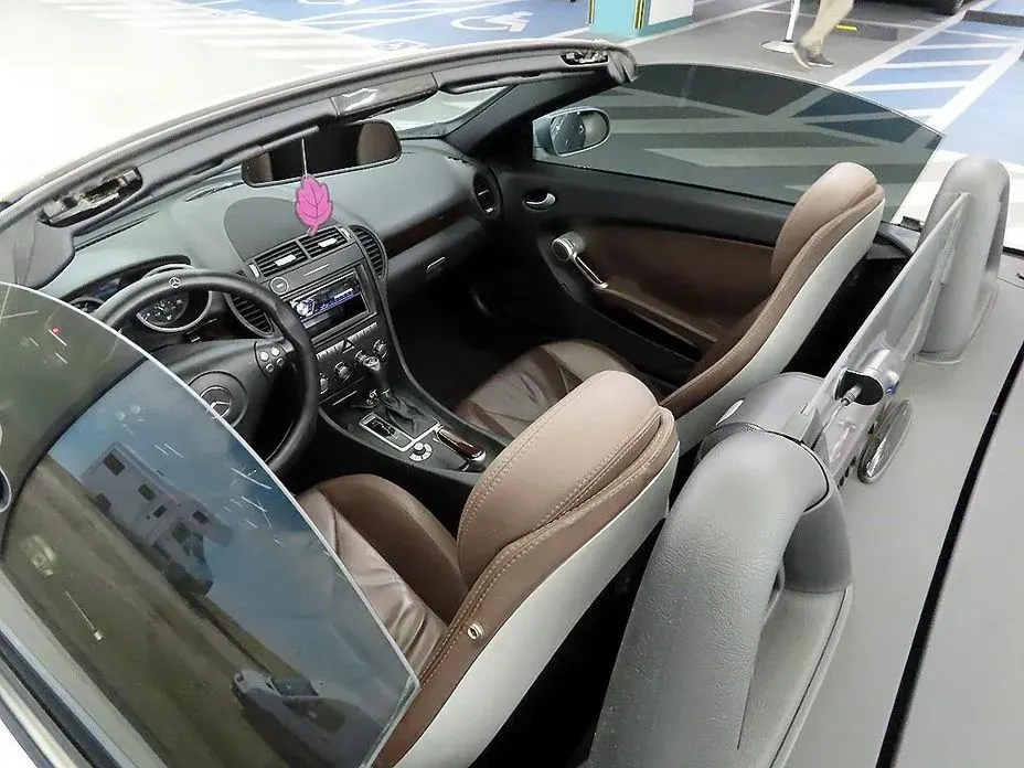 Mercedes-Benz SLK-Class