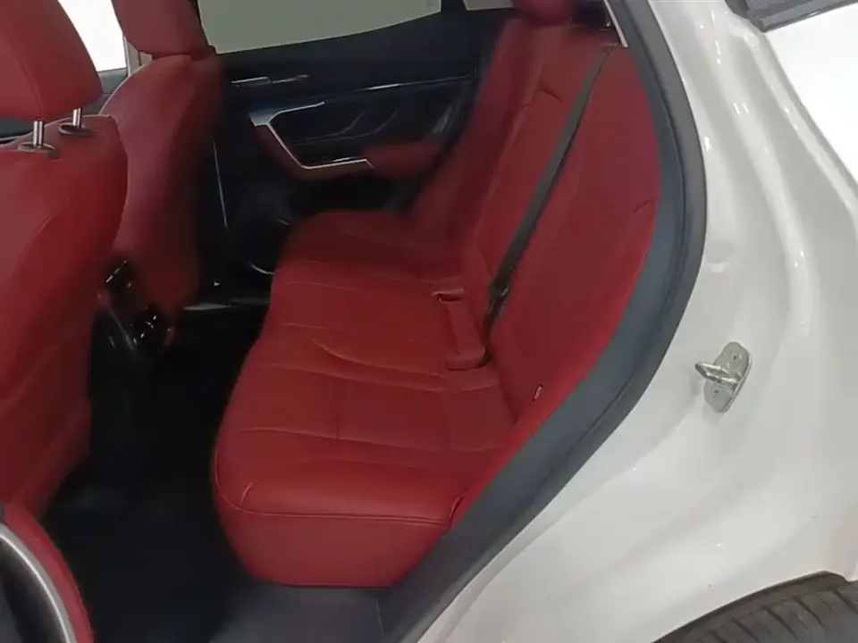 WEY Wey VV5