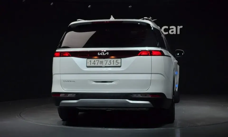 Kia Canival