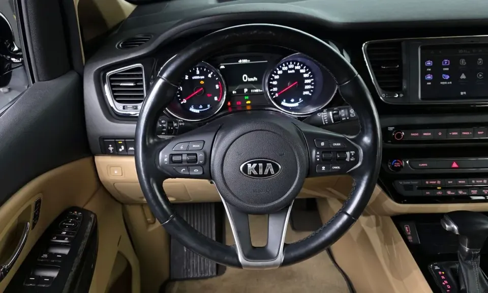 Kia Canival