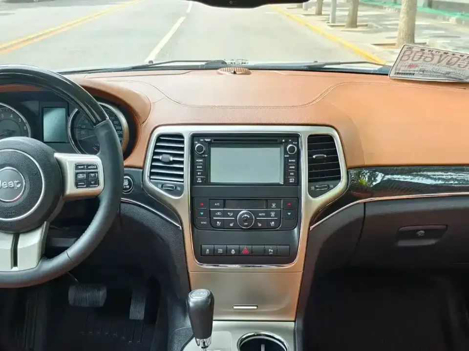 Jeep Grand Cherokee (Import)