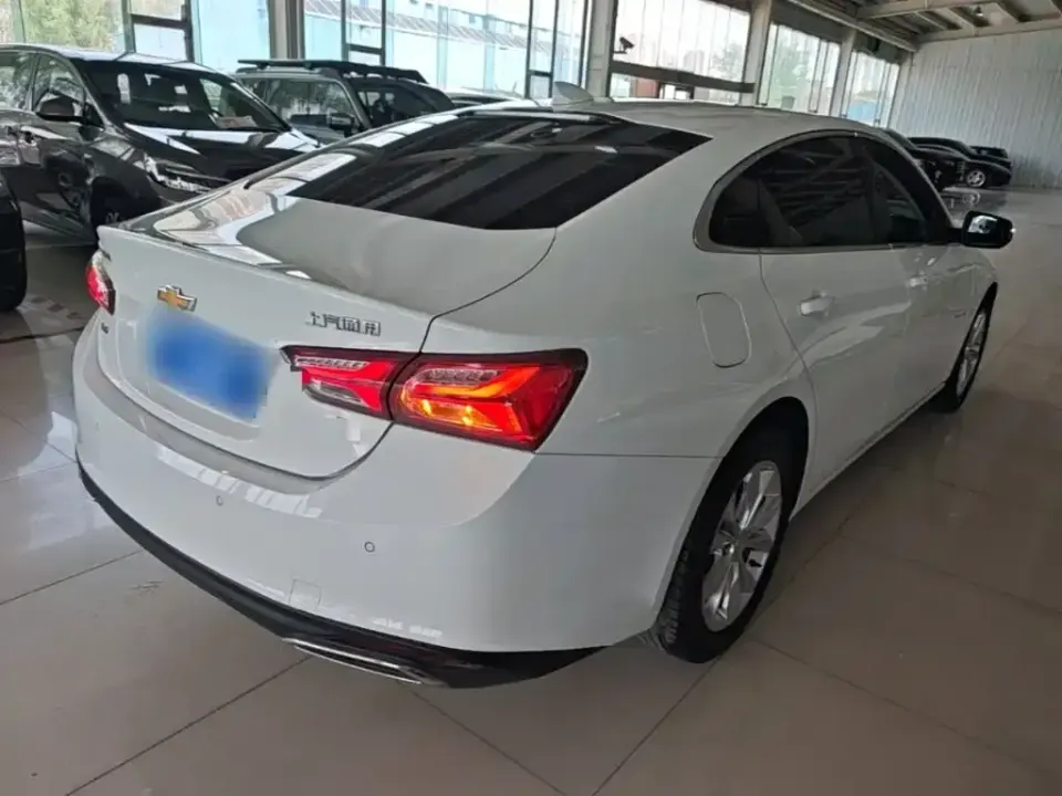Chevrolet Malibu XL