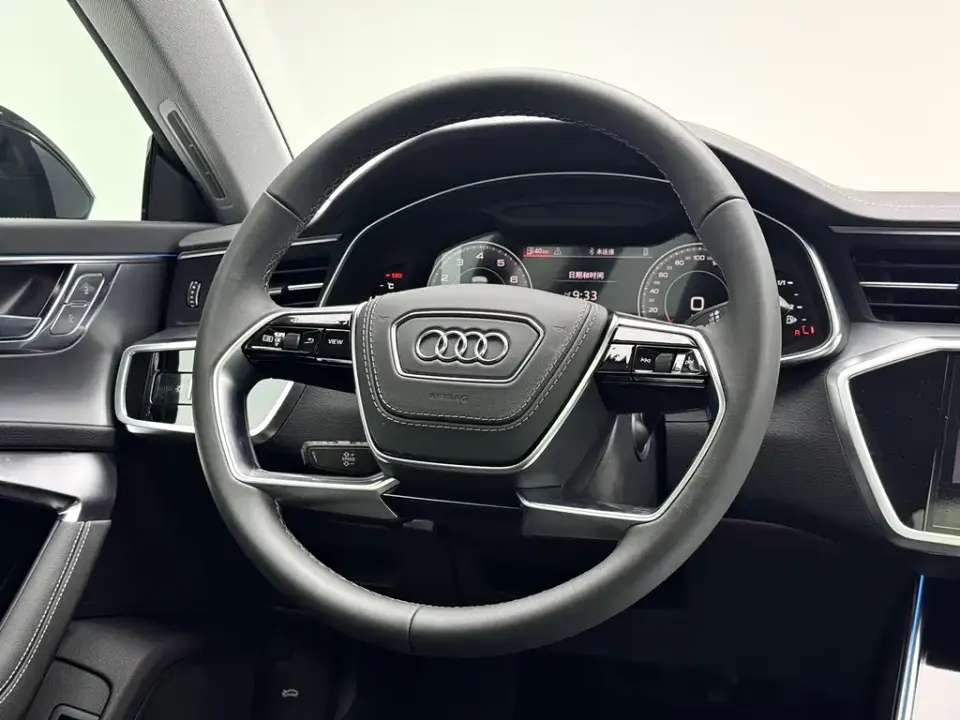 Audi A7L