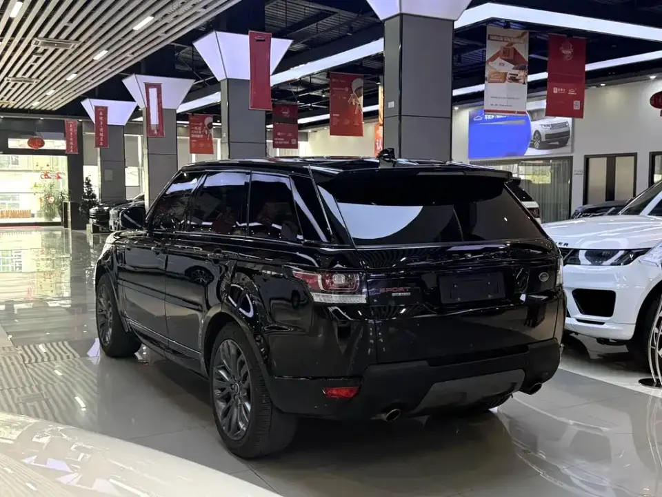 Land Rover Sport