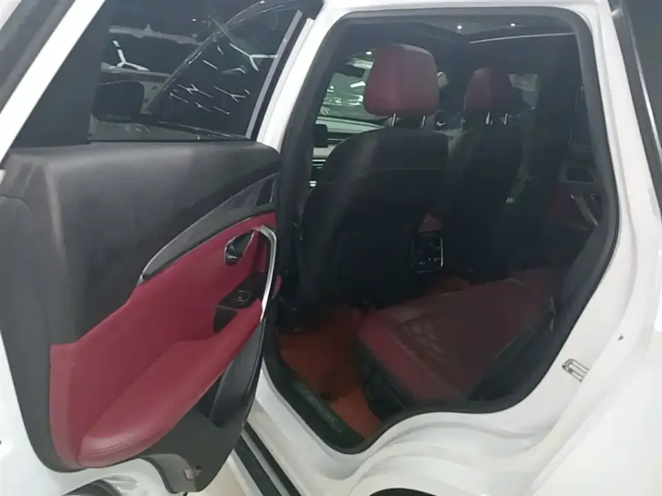 Jetour X70 Plus